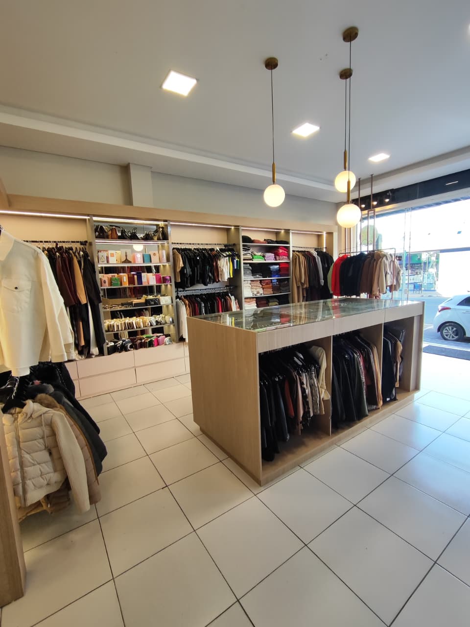 Acessórios e bolsas Miss Amores