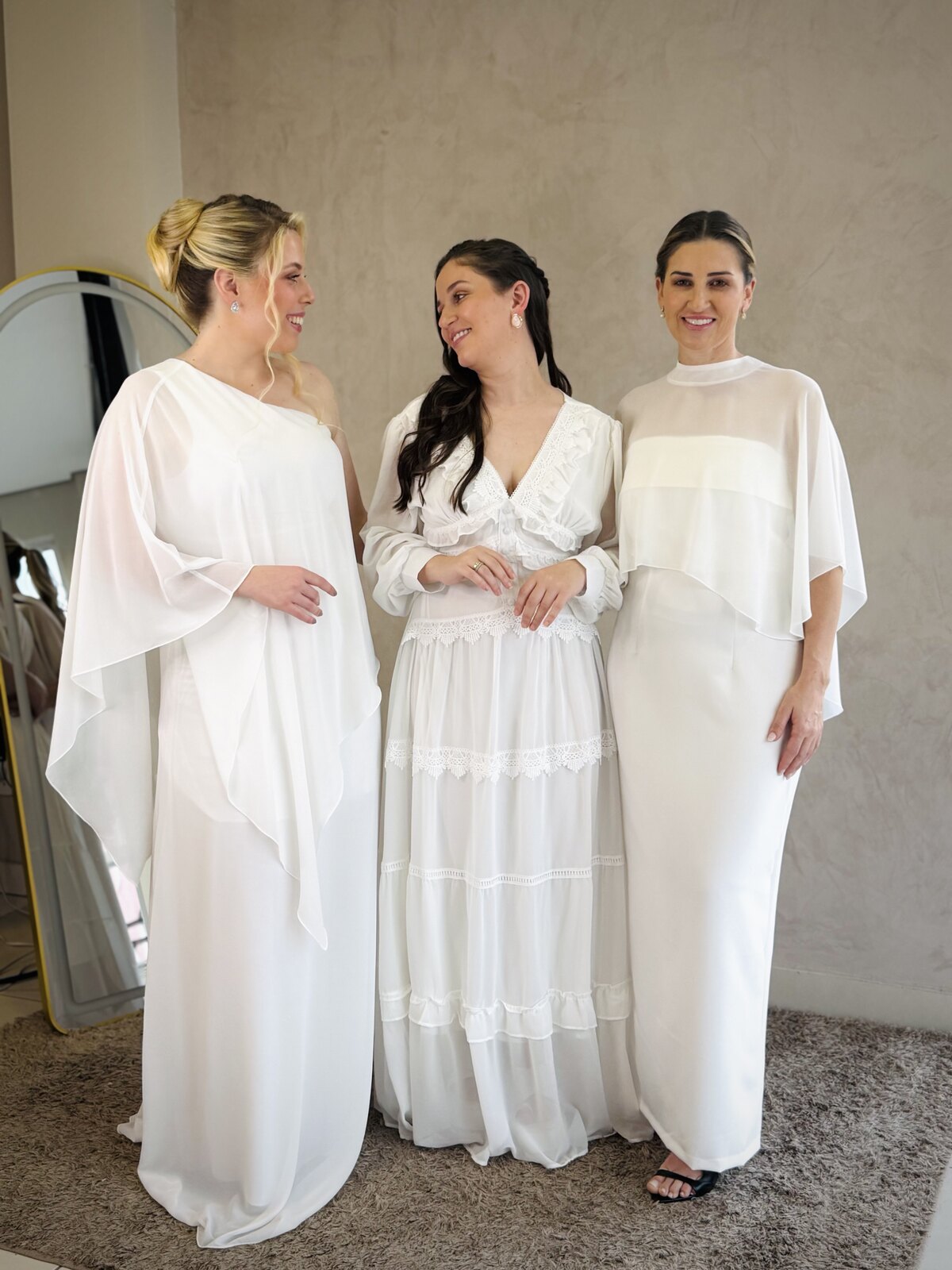 Vestidos brancos para festas e eventos Miss Amores